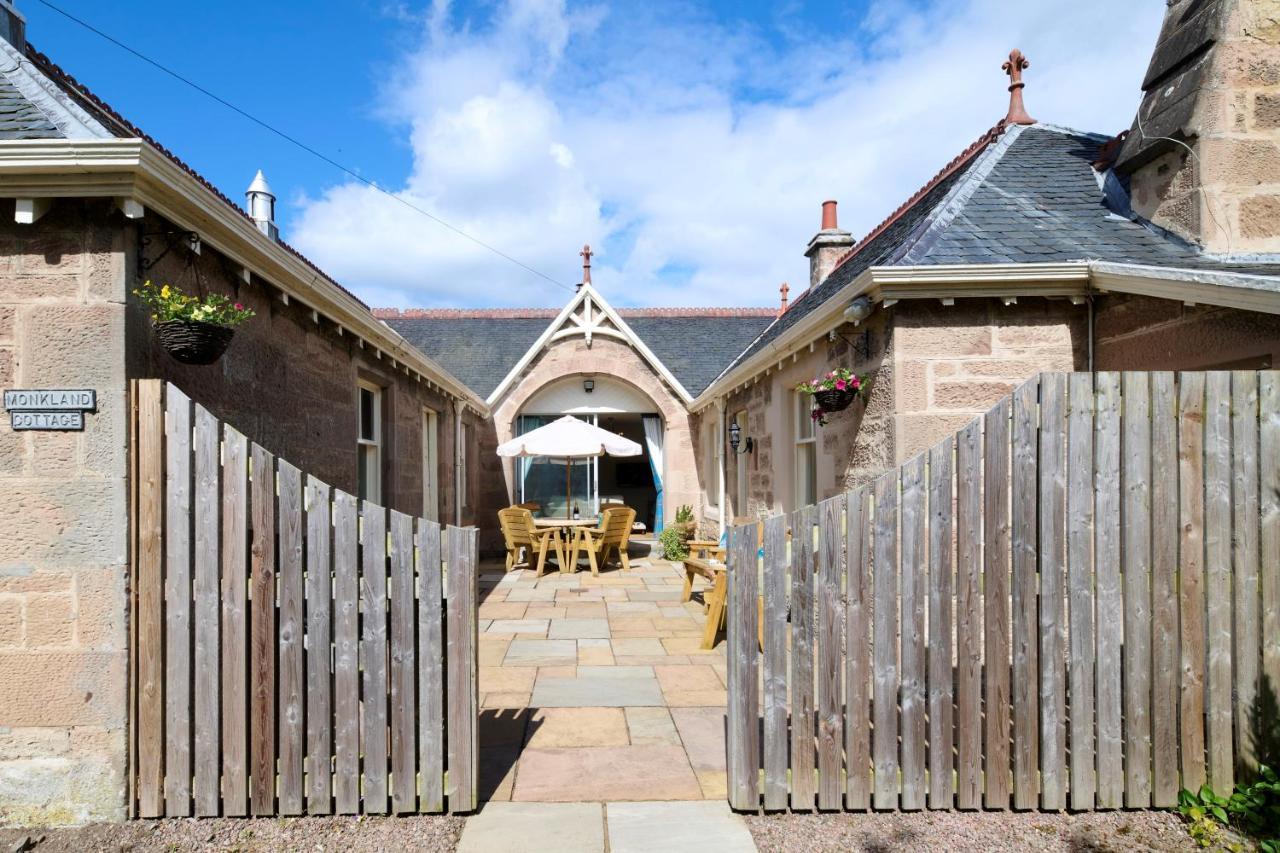 Monkland Cottage Nairn Bagian luar foto