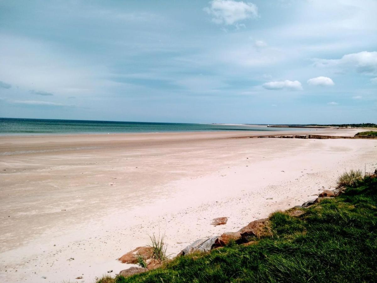 Monkland Cottage Nairn Bagian luar foto